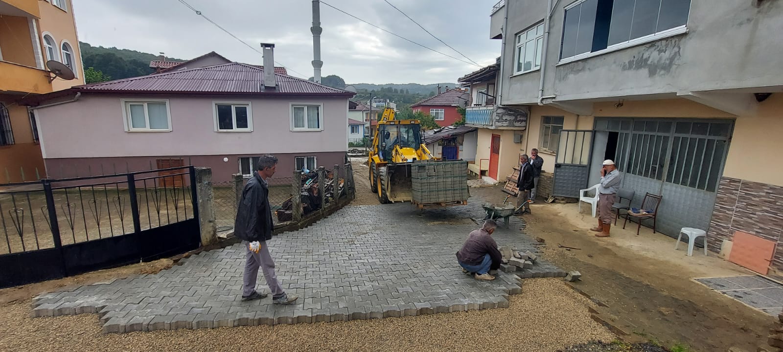 KANDIRA KINCILLI’DA ALTYAPI VE ÜSTYAPI ÇALIŞMALARI