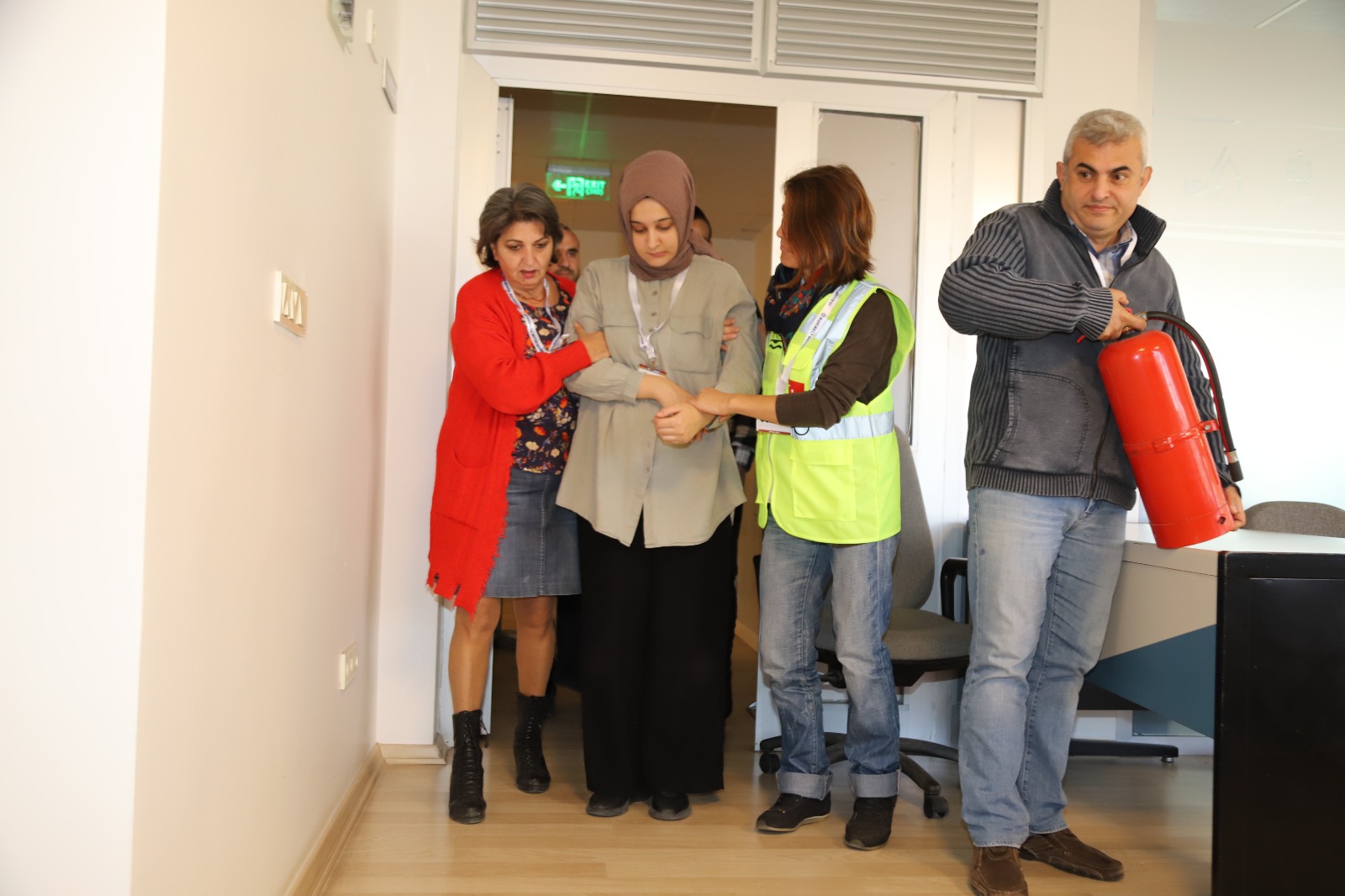 İSU’DAN 12 İLÇE ŞUBE MÜDÜRLÜĞÜ’NDE DEPREM TATBİKATI