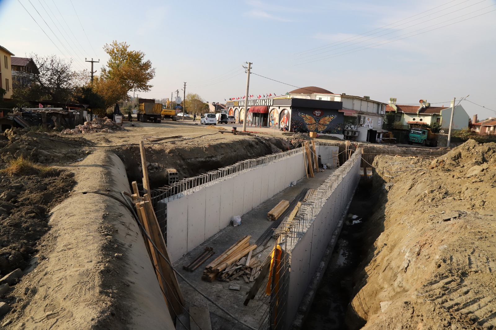 KARTEPE MAŞUKİYE’DE DERE ISLAHI ÇALIŞMALARI YAPILIYOR 
