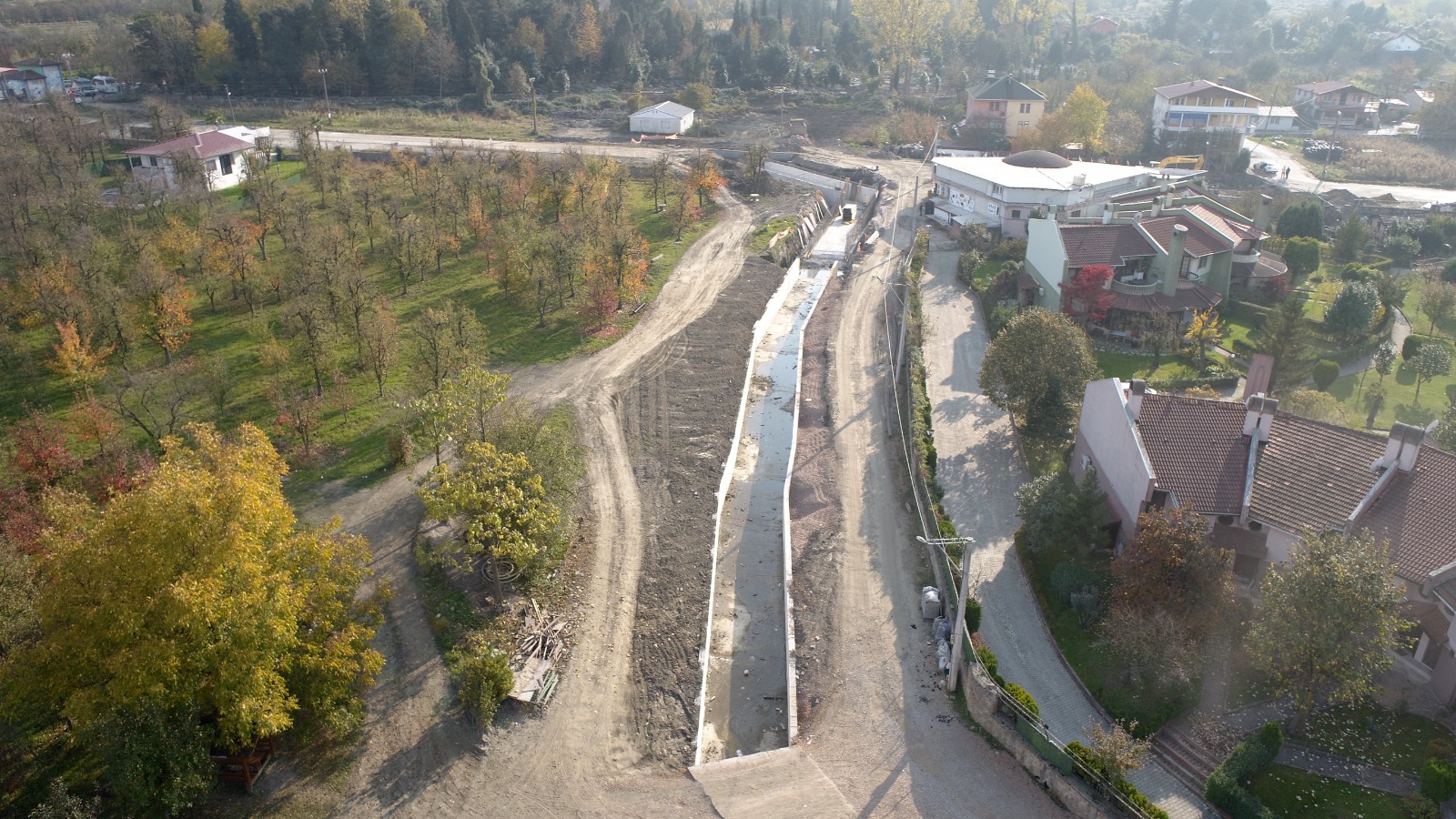 KARTEPE MAŞUKİYE’DE DERE ISLAHI ÇALIŞMALARI YAPILIYOR 