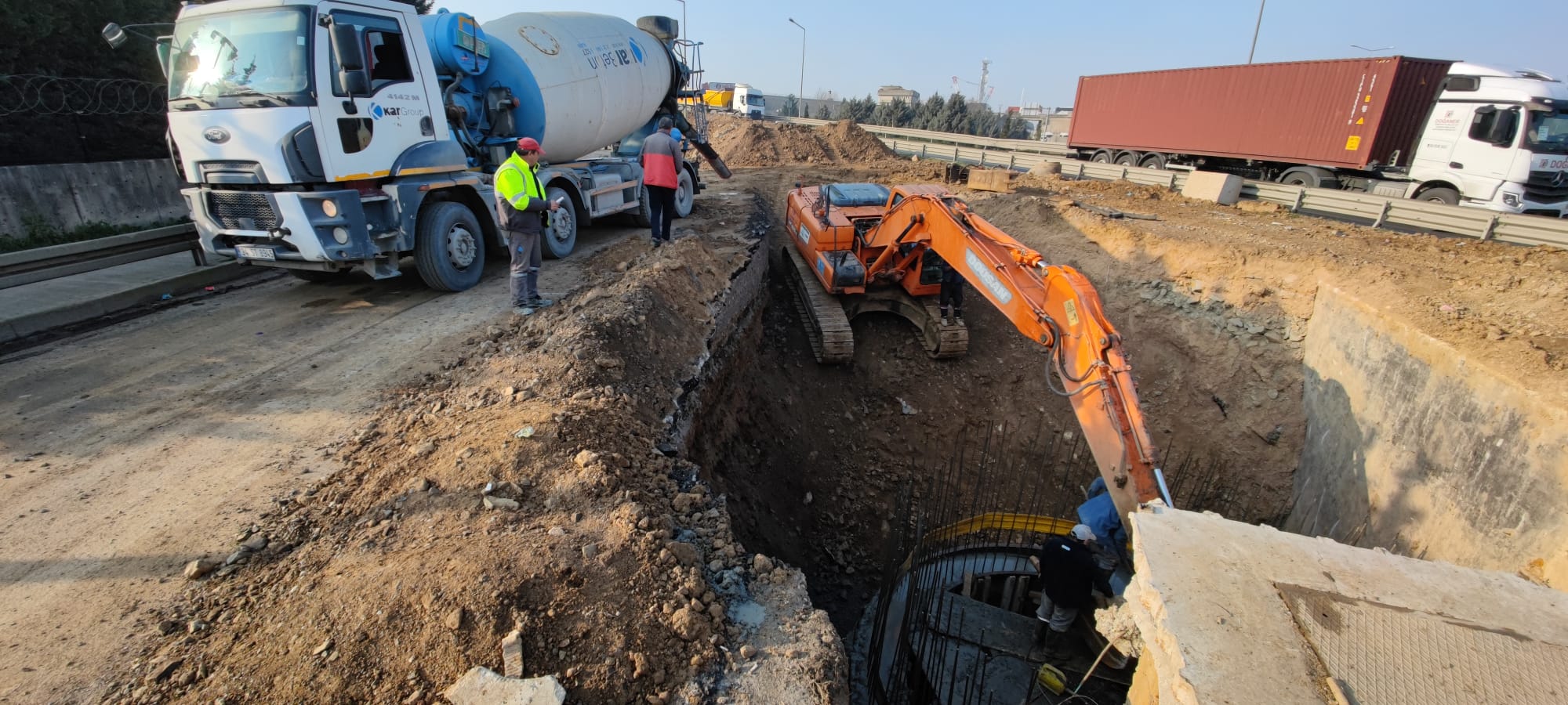 GEBZE DOĞU KAVŞAĞINDA YAĞMURSUYU PROBLEMİNE SON