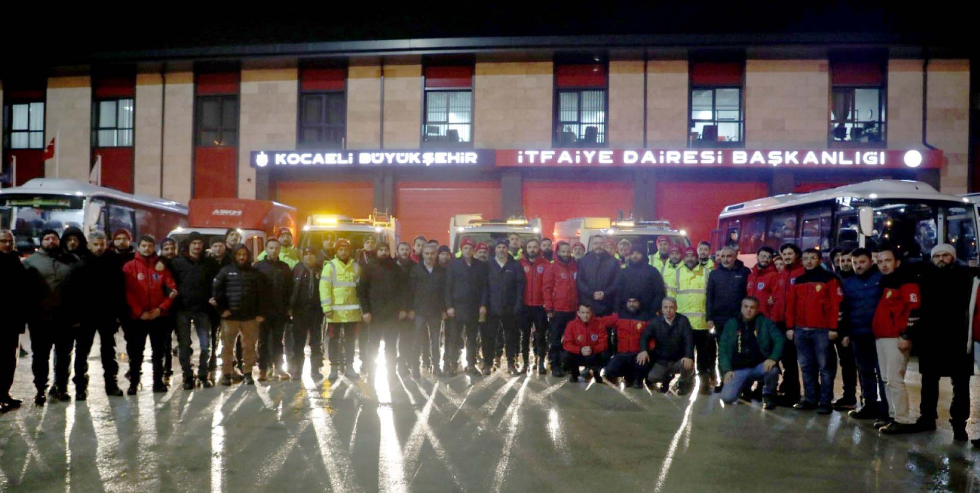 BAŞKAN BÜYÜKAKIN: 85 ARAÇ VE 372 PERSONELLE AFET BÖLGESİNDEYİZ