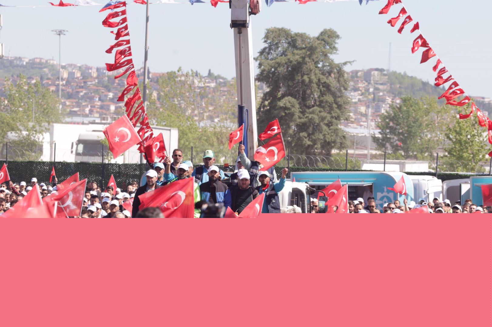 İZMİT KÖRFEZİ’NDE DİPTEN DİRİLİŞ BAŞLADI