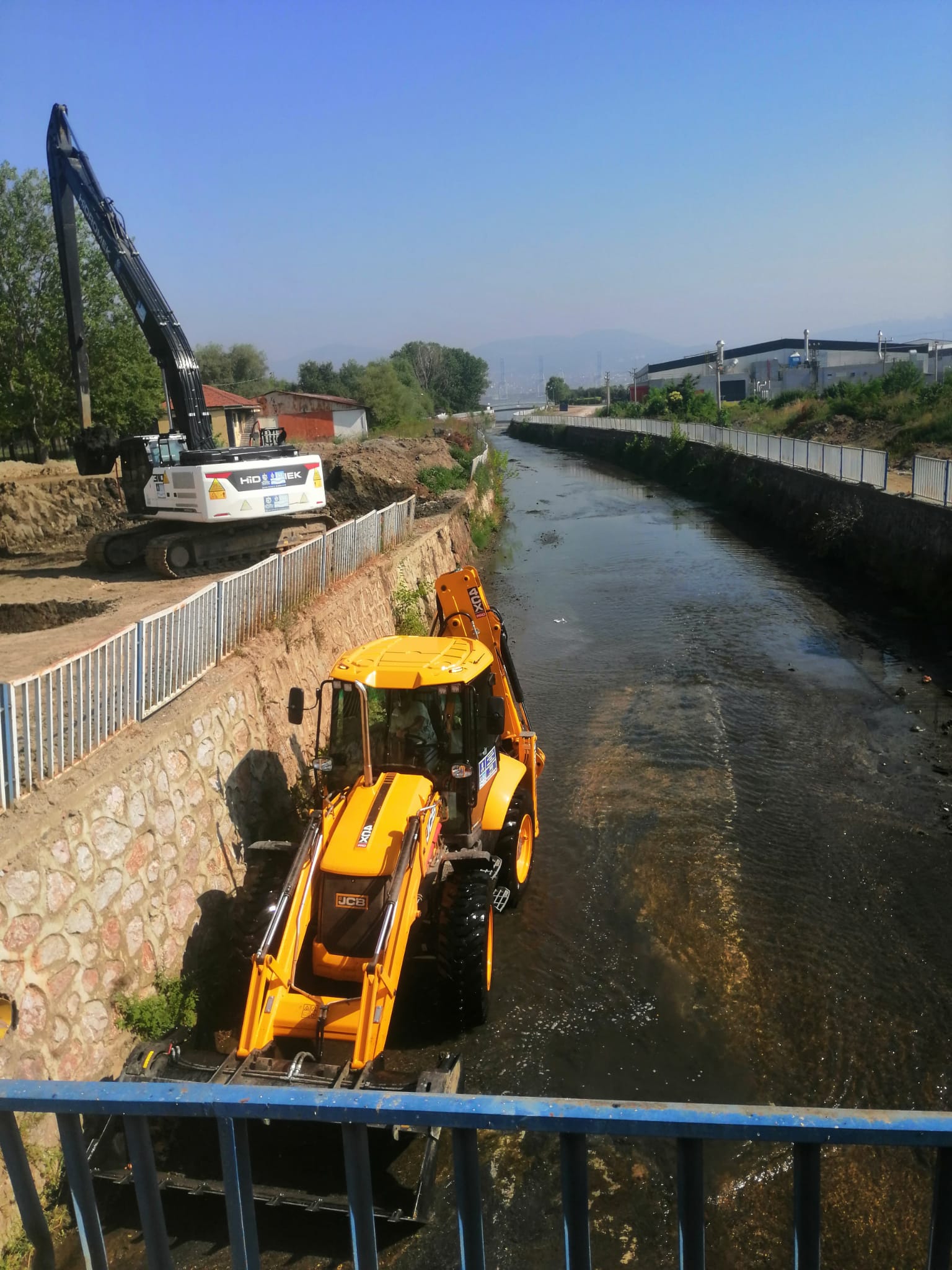 KOCAELİ’DE 198 BİN 350 METRE DERE TEMİZLİĞİ YAPILDI  