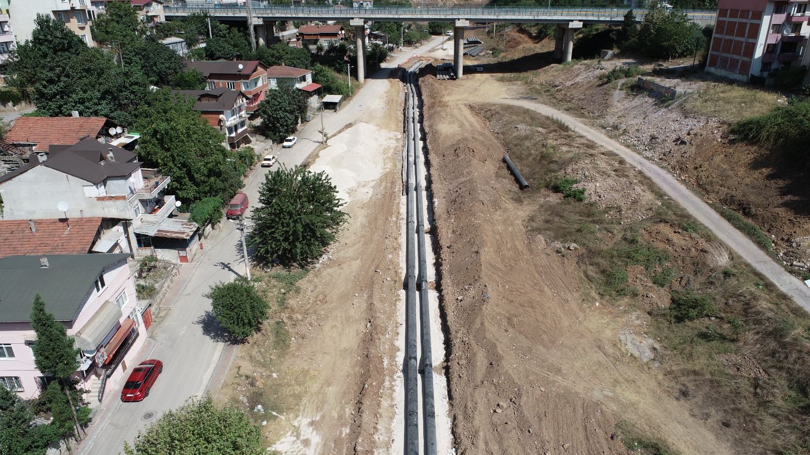  İSU 2,2 MİLYAR TL YATIRIMLA 7 BİN 181 KİLOMETRE   İÇME SUYU HATTI YAPTI