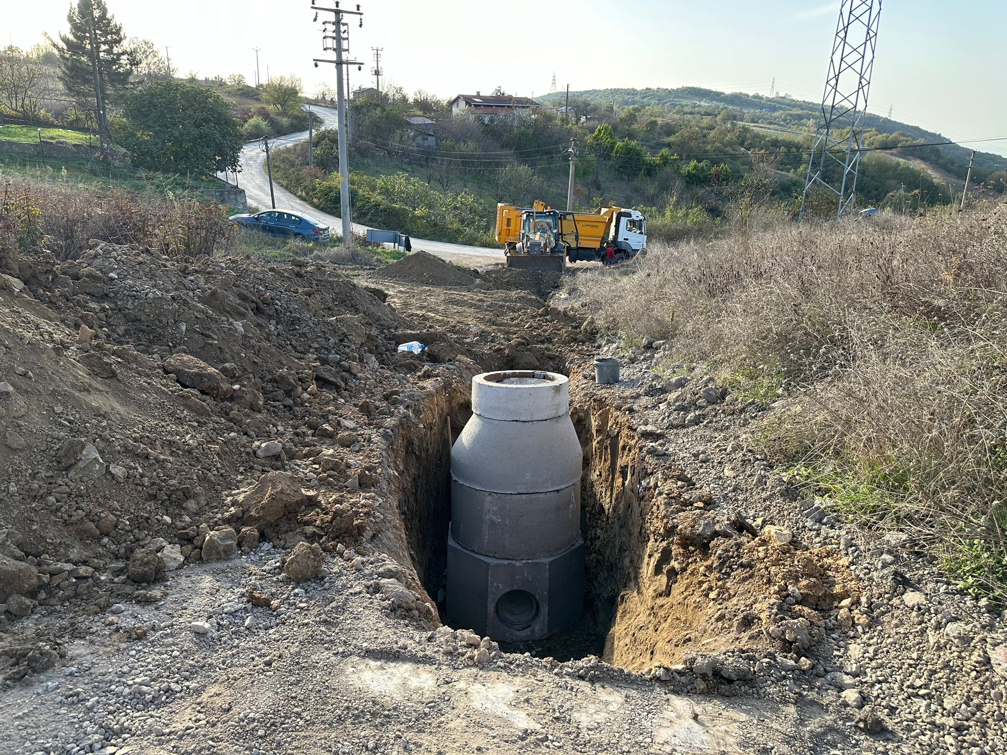 İSU, KARAMÜRSEL’DE ALTYAPI ÇALIŞMALARININ YÜZDE 55’İNİ TAMAMLADI
