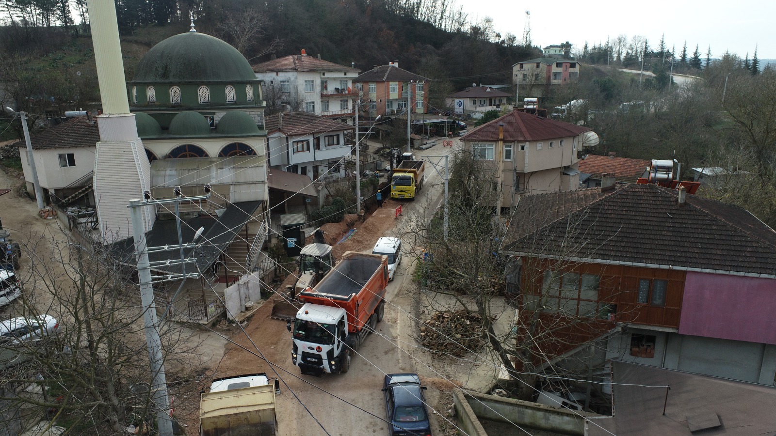 KÖRFEZ KARAYAKUPLU MAHALLESİ’NE YENİ İÇME SUYU VE KANAL HATTI