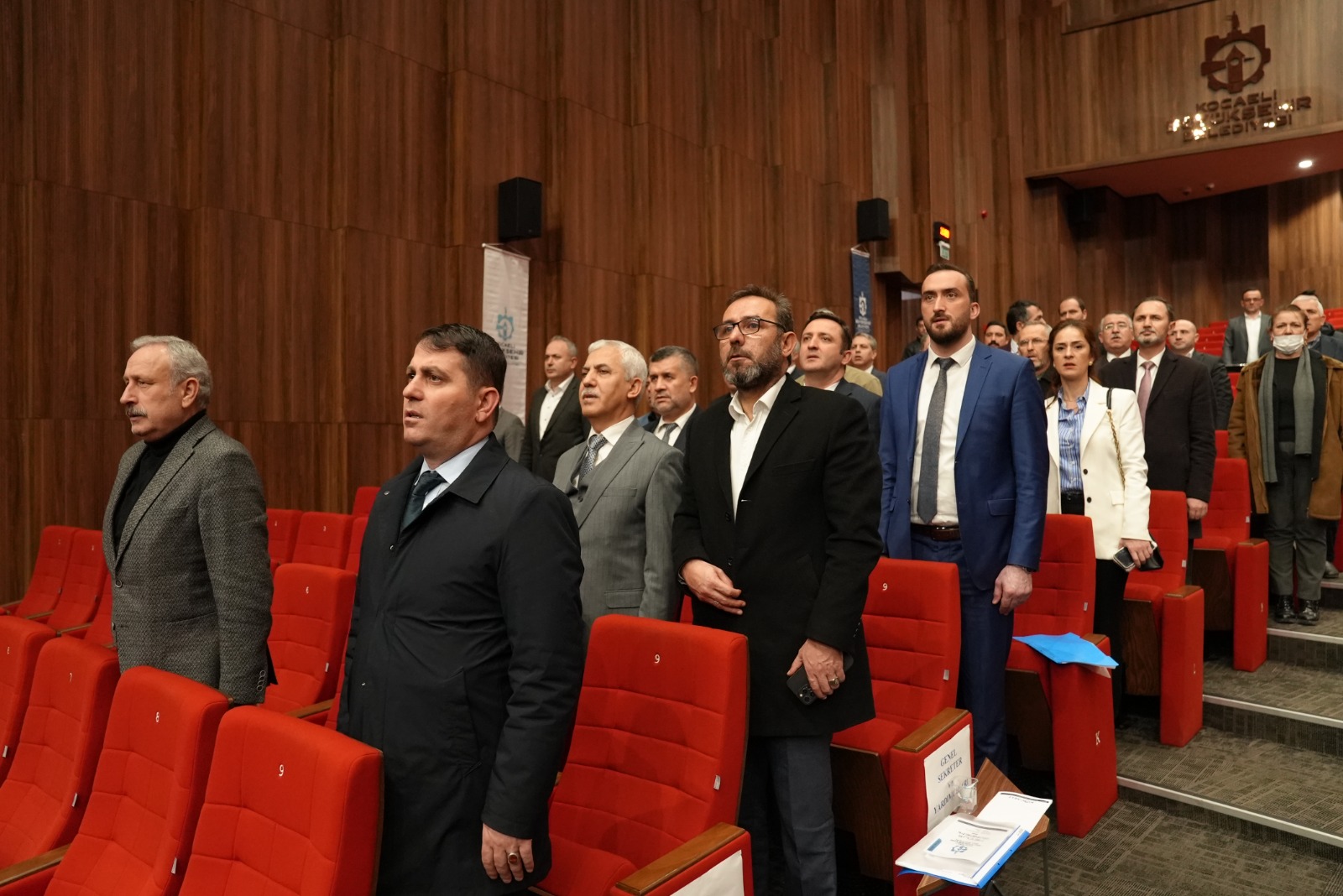 İSU’DA SU FATURALARINA AYLIK YANSIYAN TÜFE UYGULAMASI KALDIRILDI 