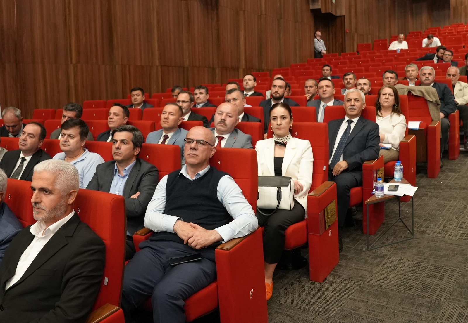 İSU 2024 YILI 1. OLAĞAN GENEL KURULU YAPILDI GENEL MÜDÜR ALİ SAĞLIK:” KOCAELİ’Yİ SUSUZ BIRAKMAYIZ”