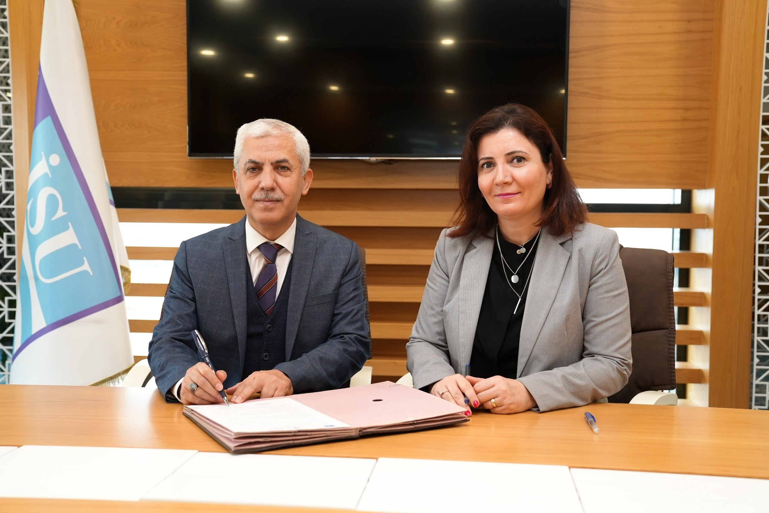  KOÜ İLE İSU ARASINDA “DENEY” İŞ BİRLİĞİ PROTOKOLÜ İMZALANDI