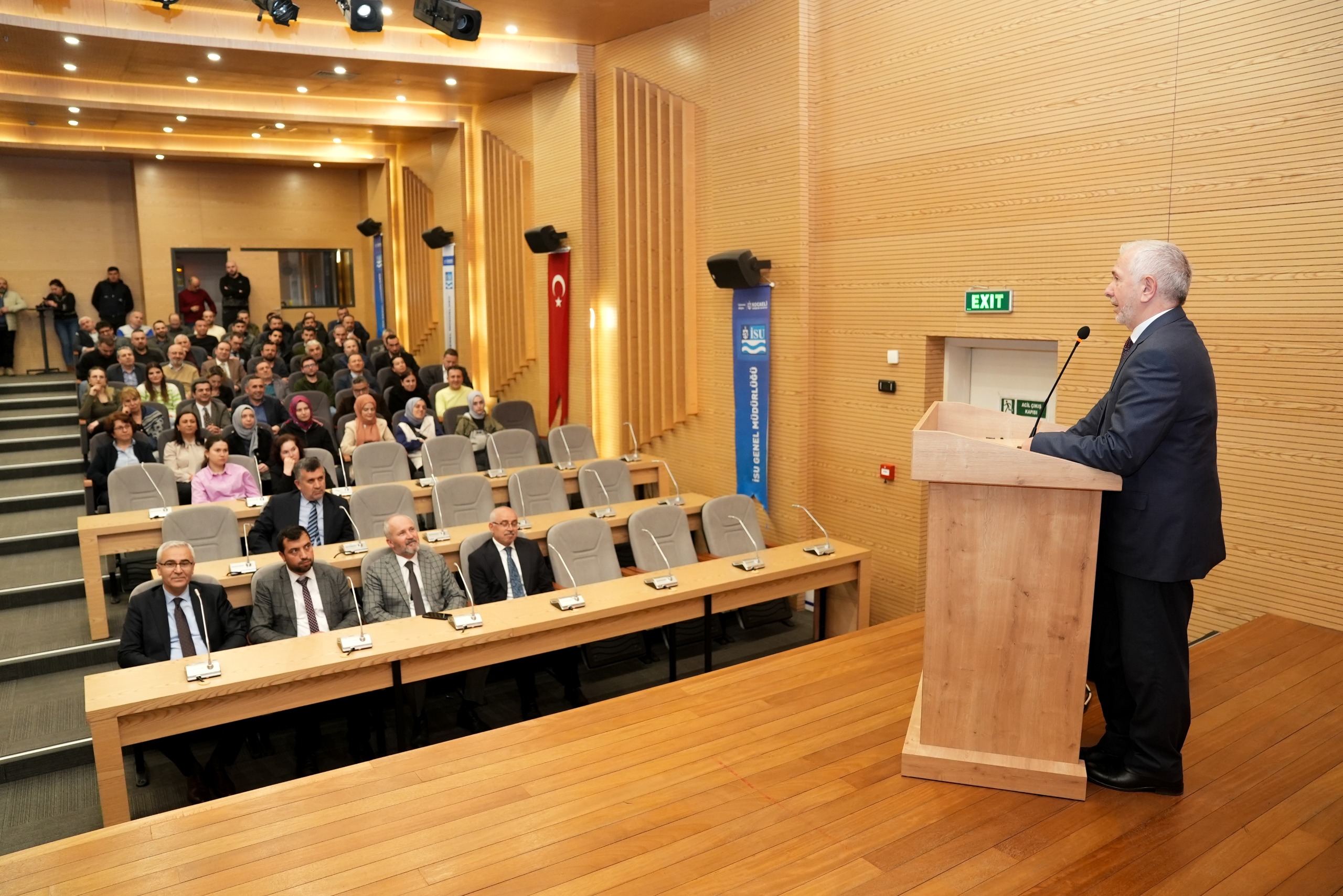 KOCAELİ İL MÜFTÜSÜ MEHMET SÖNMEZOĞLU, İSU PERSONELİYLE BİR ARAYA GELDİ