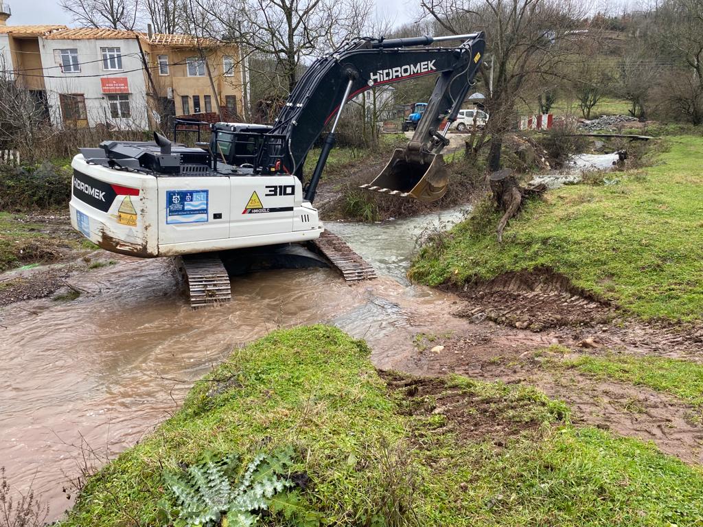 KOCAELİ’DE SON 3 AYDA 108 BİN 650 METRE DERE TEMİZLİĞİ YAPILDI