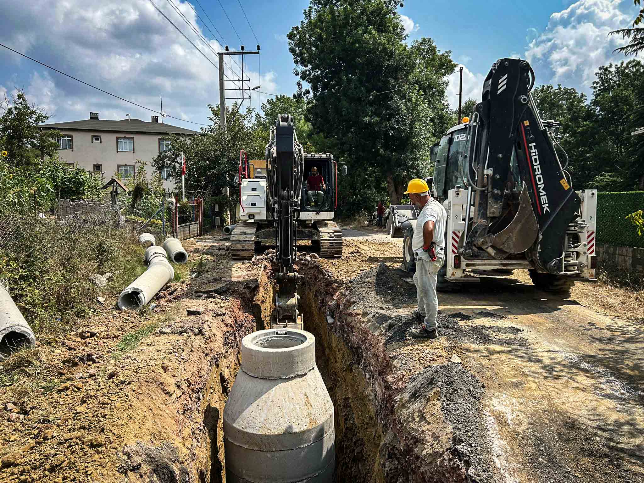 İSU’DAN KÖRFEZ SİPAHİLER’DE ALTYAPI YENİLEME ÇALIŞMASI