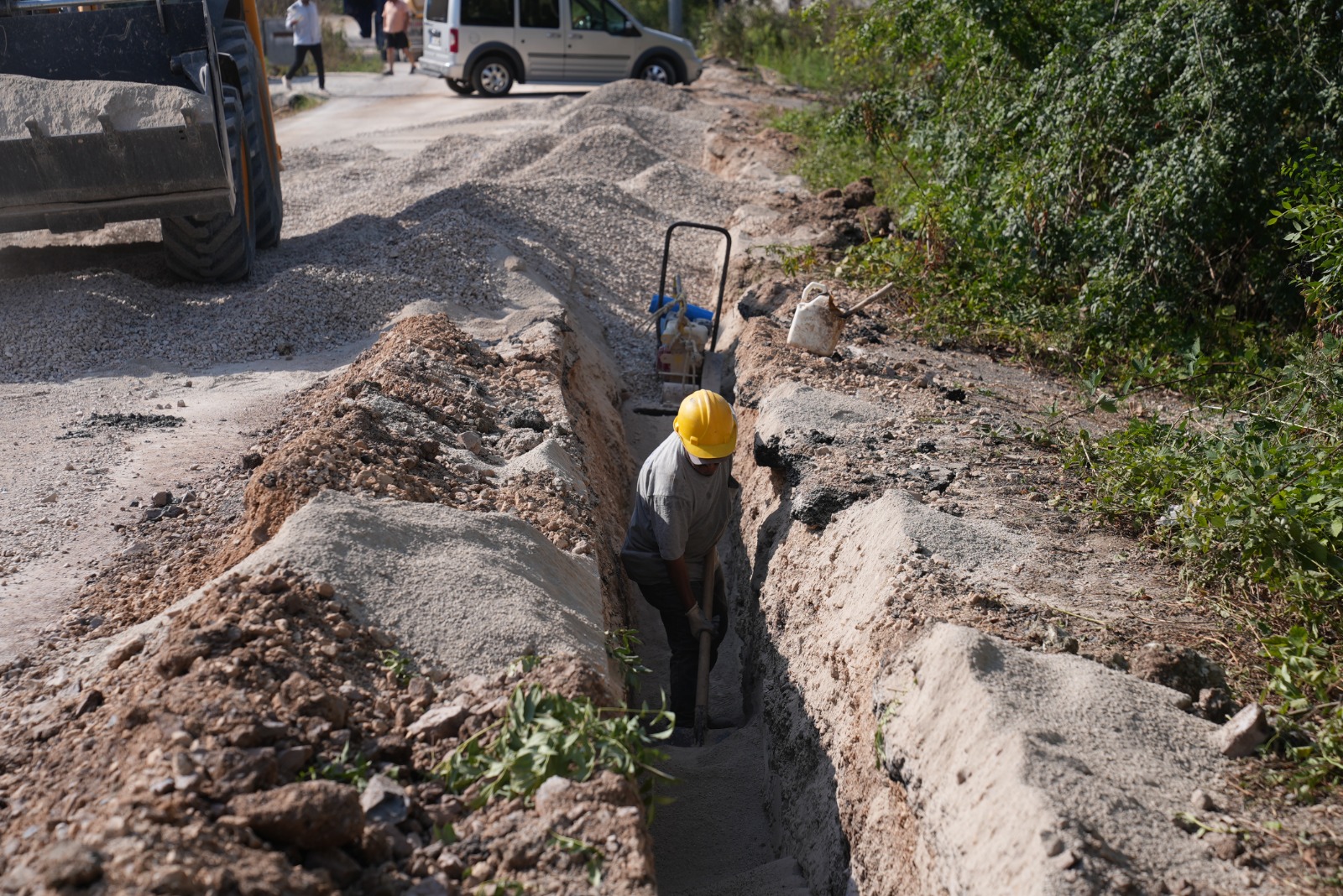 KÖRFEZ ÇIRAKLI VE HİMMETLİ MAHALLELERİ’NE YENİ İÇME SUYU HATLARI YAPILIYOR