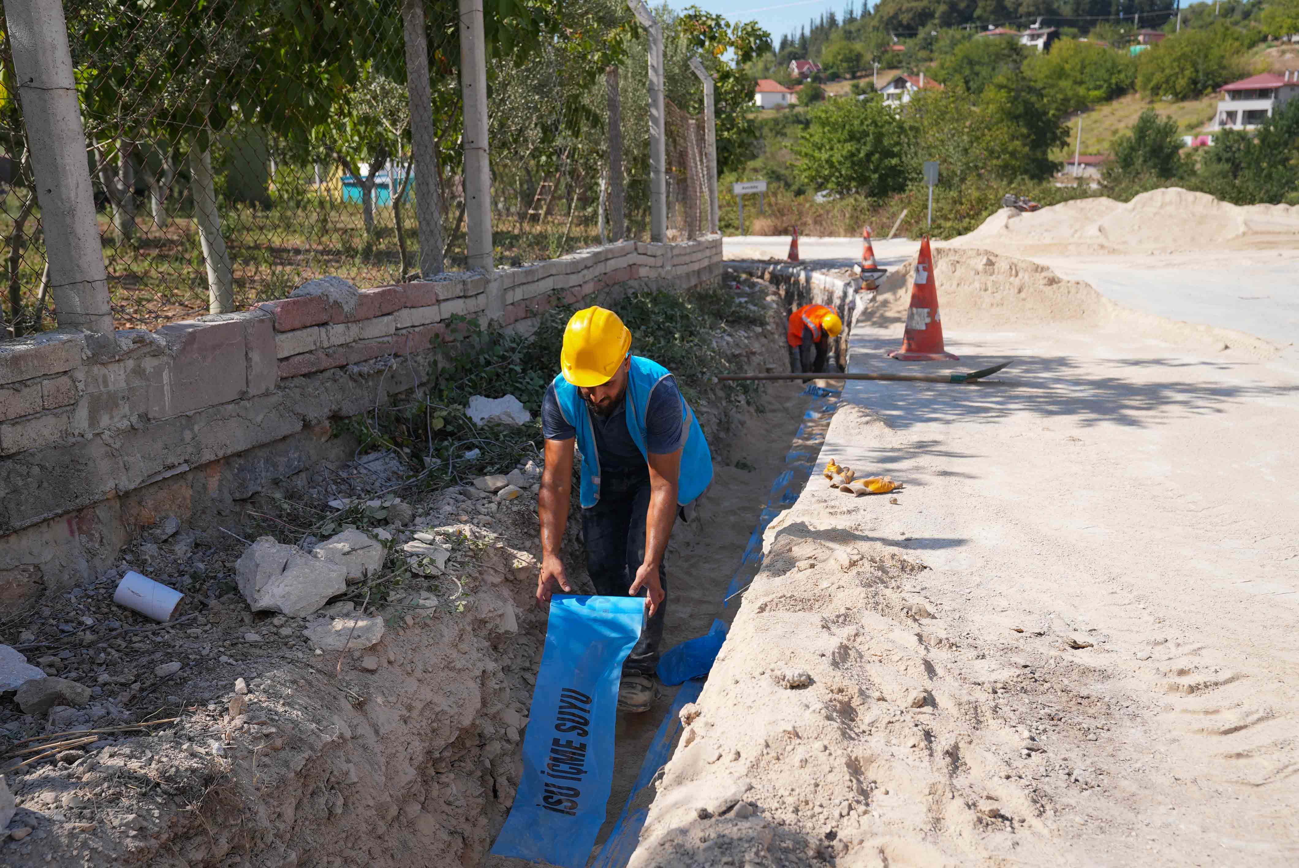 İSU'DAN KARAMÜRSEL İLÇESİ'NE 37 KİLOMETRELİK ALTYAPI SEFERBERLİĞİ