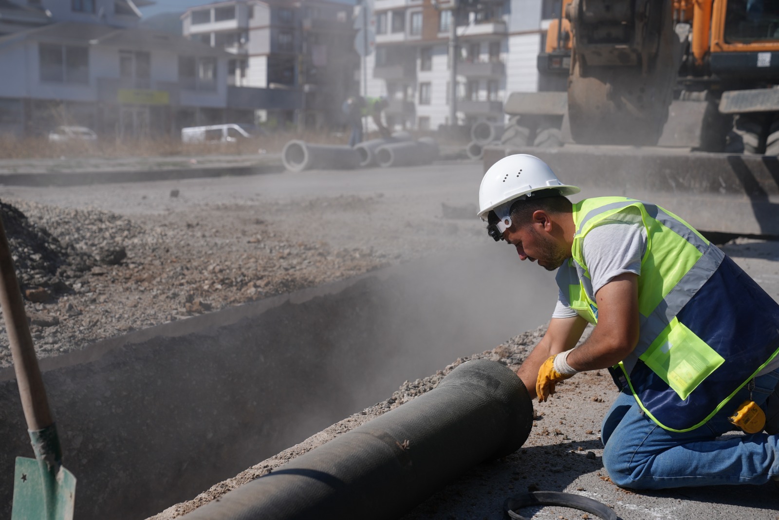 GÖLCÜK ÇİFTLİK MAHALLESİ ALTYAPI HATLARI BAŞTAN AŞAĞI YENİLENİYOR: 41,8 KİLOMETRE YENİ ALTYAPI HATTI YAPILACAK