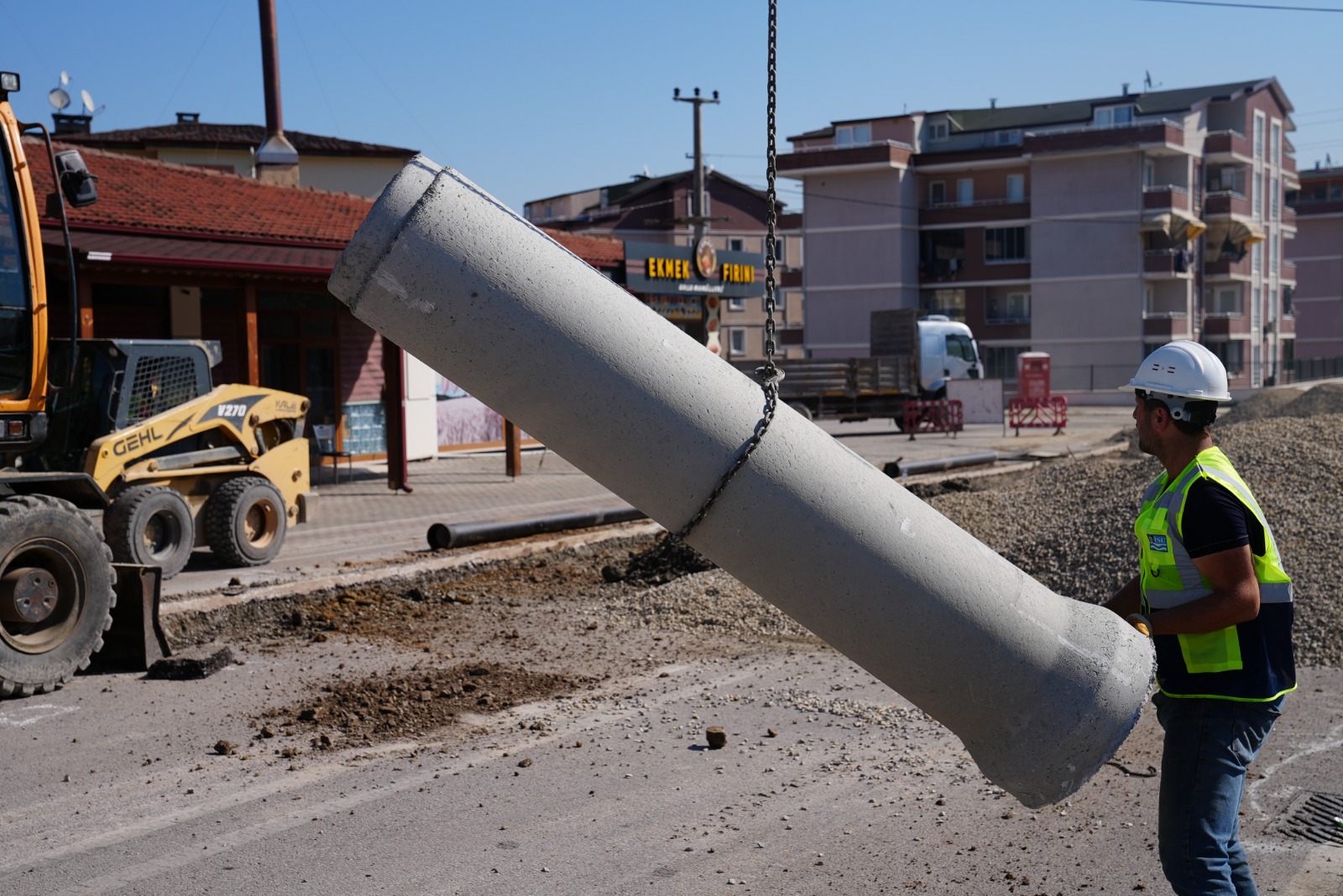 GÖLCÜK ÇİFTLİK MAHALLESİ ALTYAPI HATLARI BAŞTAN AŞAĞI YENİLENİYOR: 41,8 KİLOMETRE YENİ ALTYAPI HATTI YAPILACAK