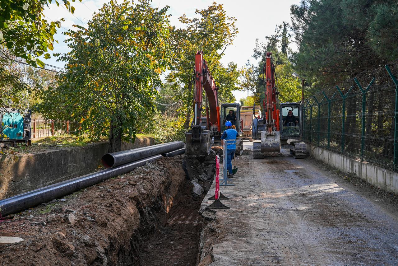  İSU, KROMAN ÇELİK VE SARKUYSAN’A GERİ KAZANIM SUYU SAĞLAYACAK İLETİM HATTI ÇALIŞMALARINA BAŞLADI