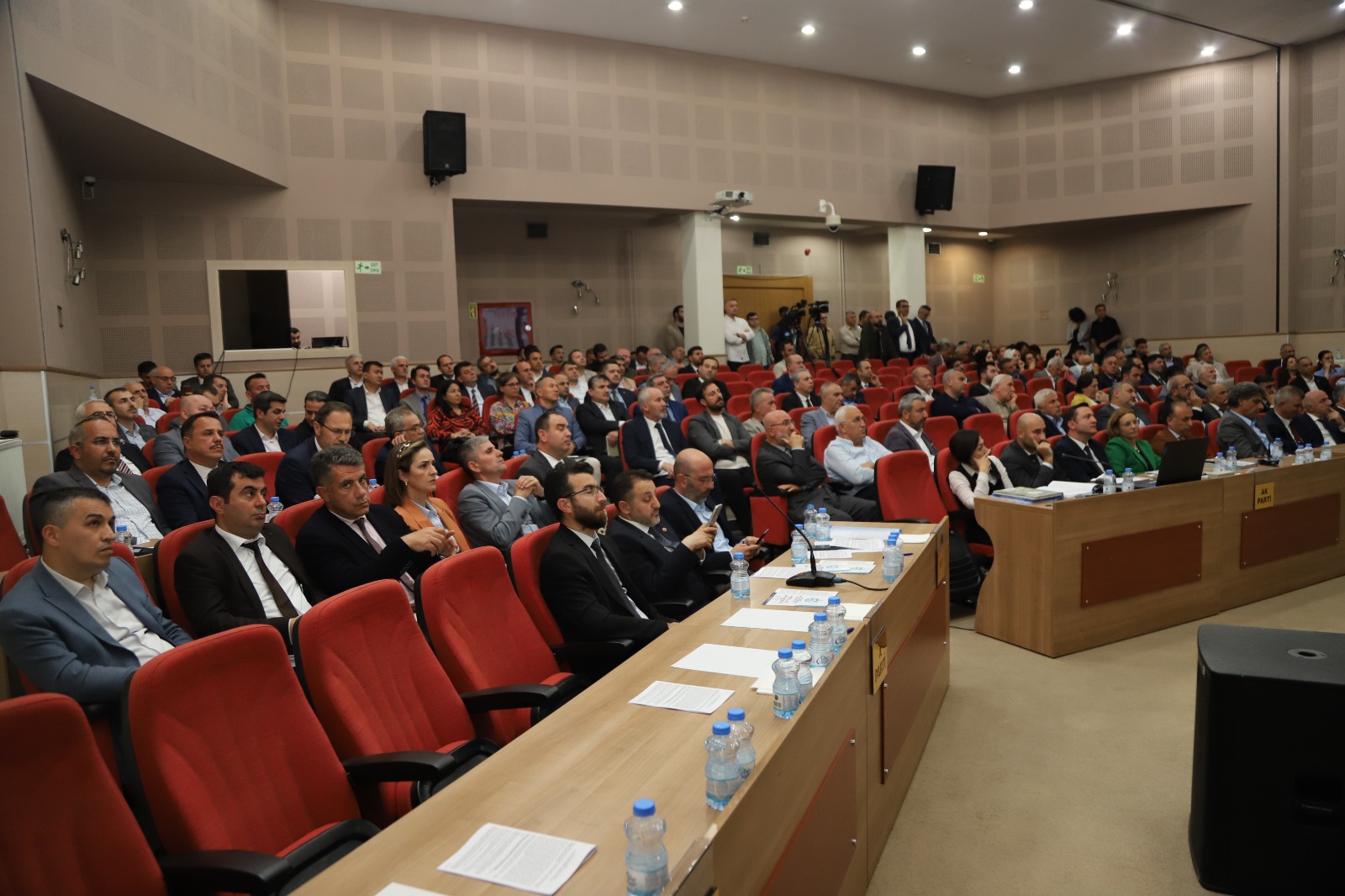 İSU 2025 YILI 1. OLAĞAN GENEL KURULU YAPILDI GENEL MÜDÜR ALİ SAĞLIK: “SU KAYNAKLARIMIZI İŞ BİRLİĞİ İLE KORUYABİLİRİZ”