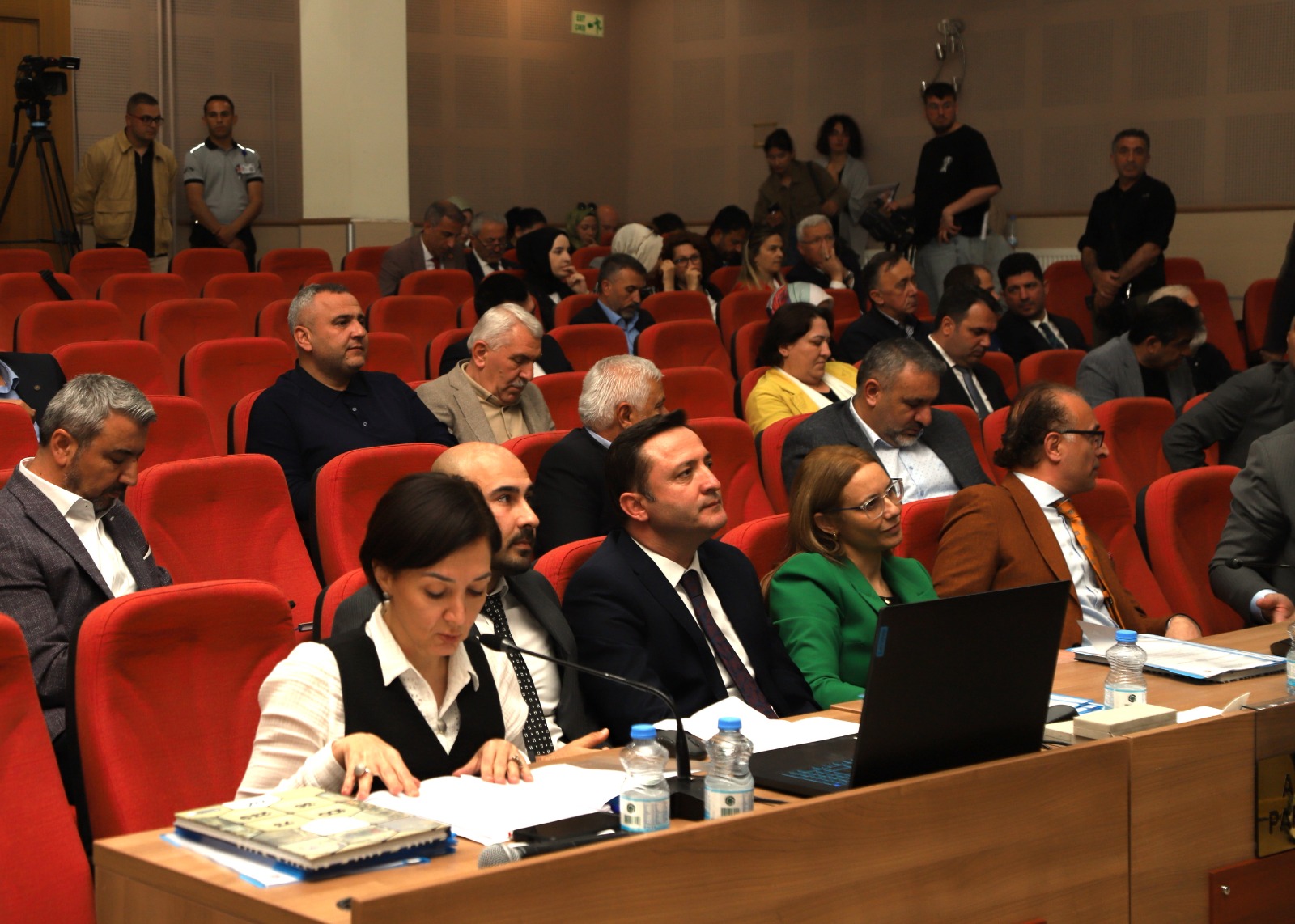 İSU 2025 YILI 1. OLAĞAN GENEL KURULU YAPILDI GENEL MÜDÜR ALİ SAĞLIK: “SU KAYNAKLARIMIZI İŞ BİRLİĞİ İLE KORUYABİLİRİZ”