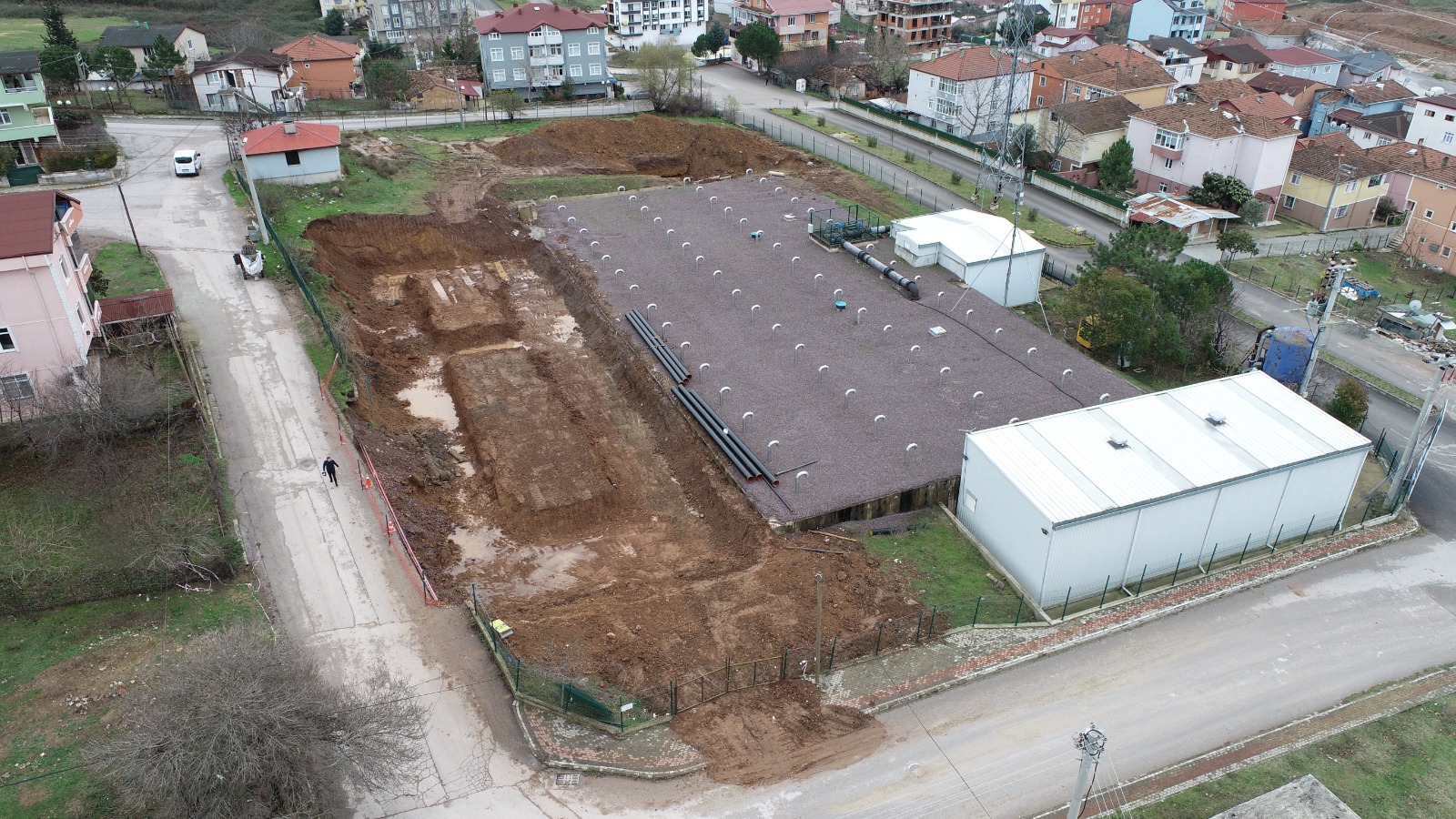 DERİNCE ÇINARLIDERE SUYUNUN ARITILARAK ABONELERE SAĞLANMASI İÇİN ÇALIŞMALAR BAŞLADI