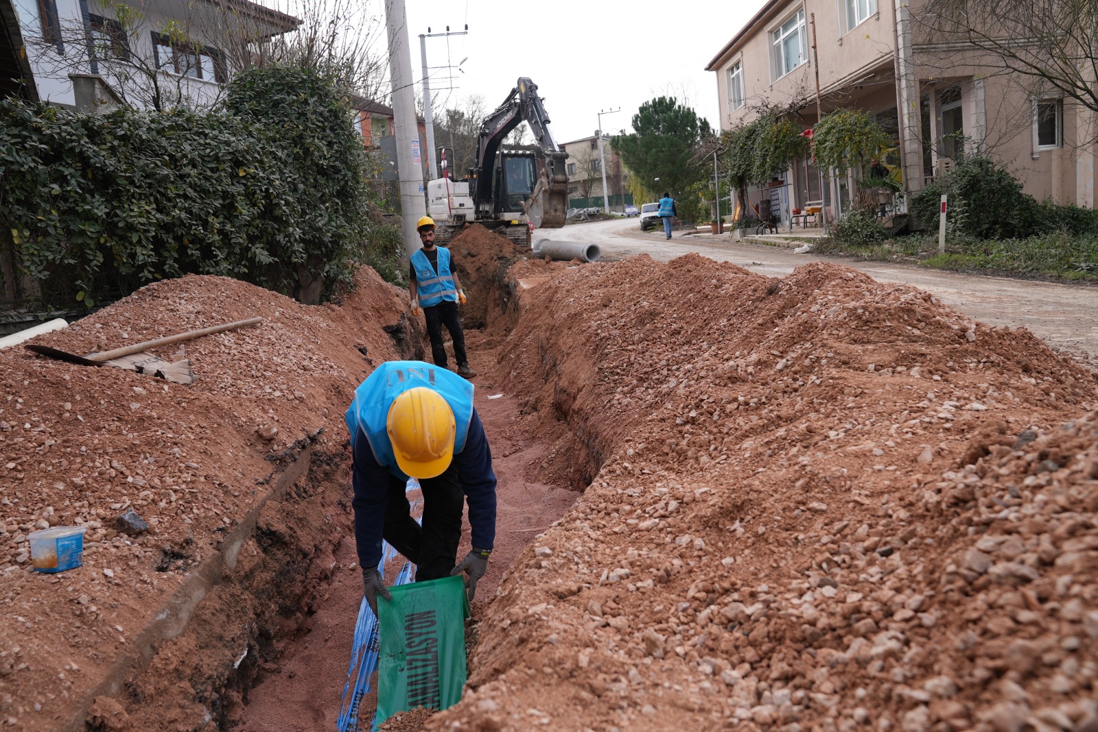 İSU’DAN DERİNCE’YE 2024 YILINDA 200 MİLYON 587 BİN TL’LİK ALTYAPI YATIRIMI