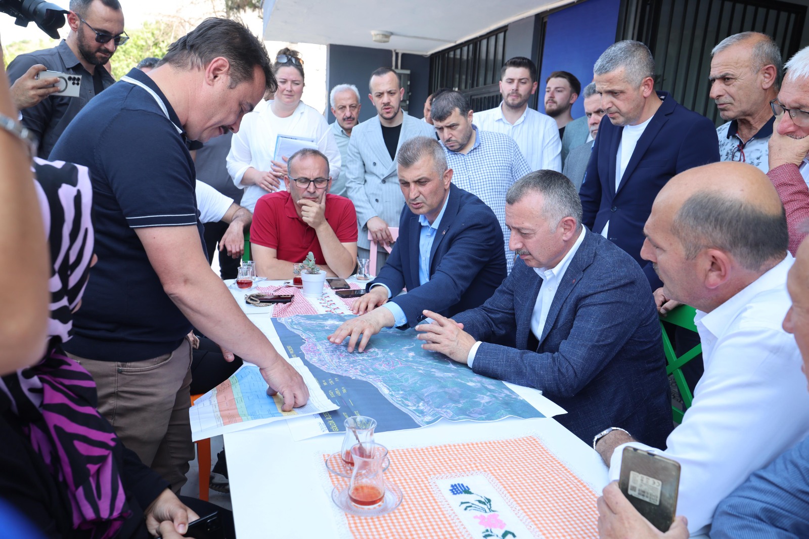 “KOCAELİ’Nİ ÇAĞDAŞ ALTYAPI İLE DONATIYORUZ”