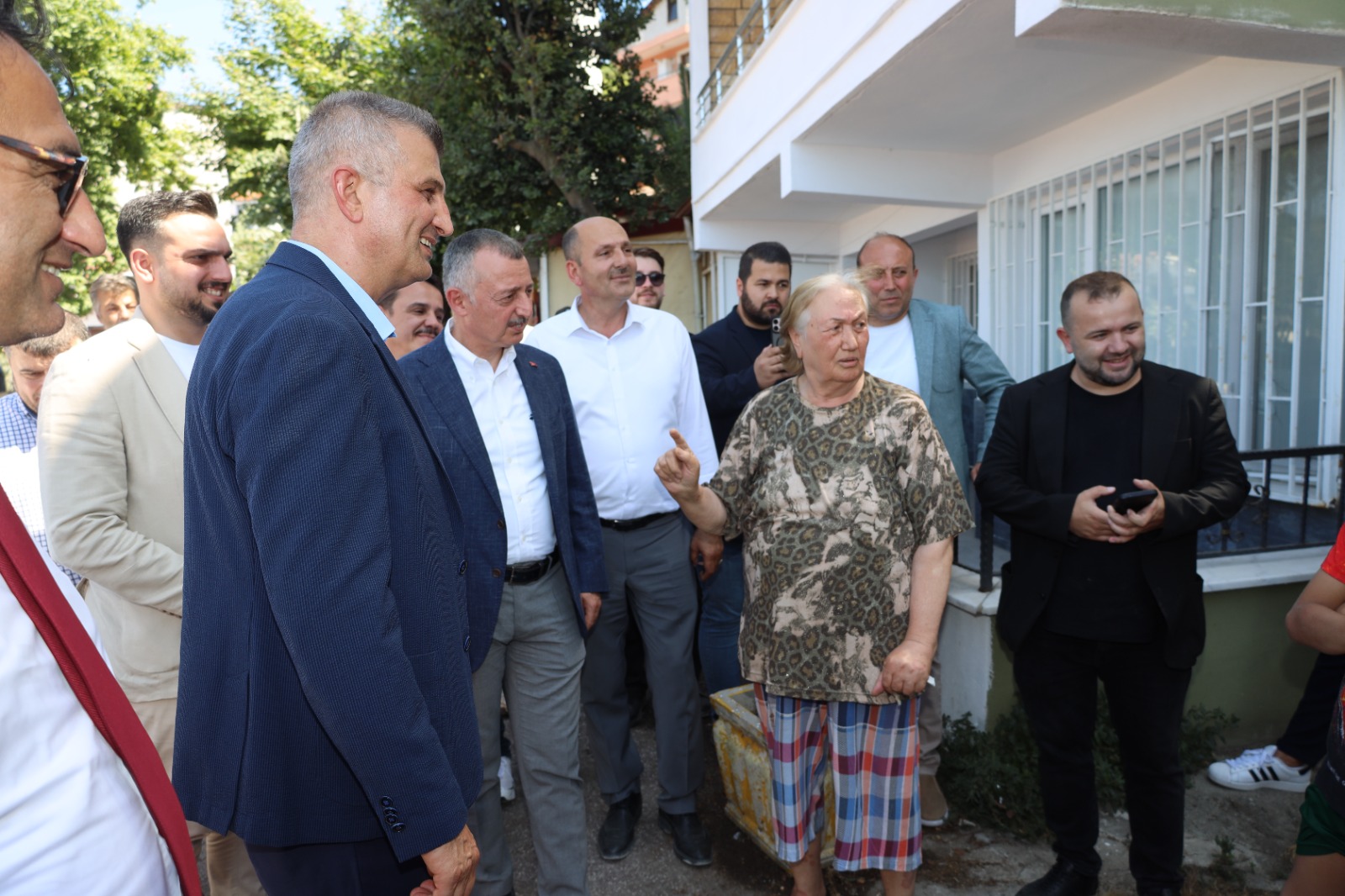 “KOCAELİ’Nİ ÇAĞDAŞ ALTYAPI İLE DONATIYORUZ”