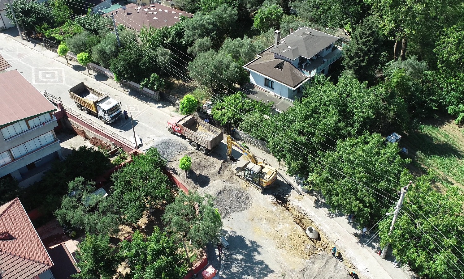 İSU’DAN KARAMÜRSEL’E SAĞLIKLI VE MODERN ALTYAPI YATIRIMI