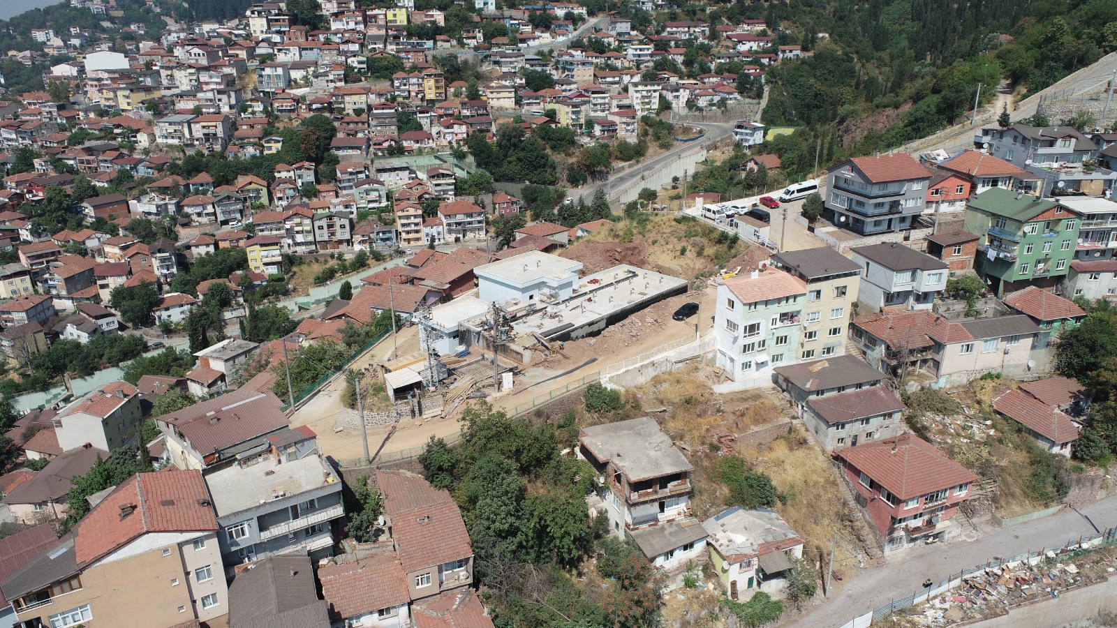 İSU’DAN CEDİT MAHALLESİ’NE 2.000 METREKÜPLÜK MODERN SU DEPOSU