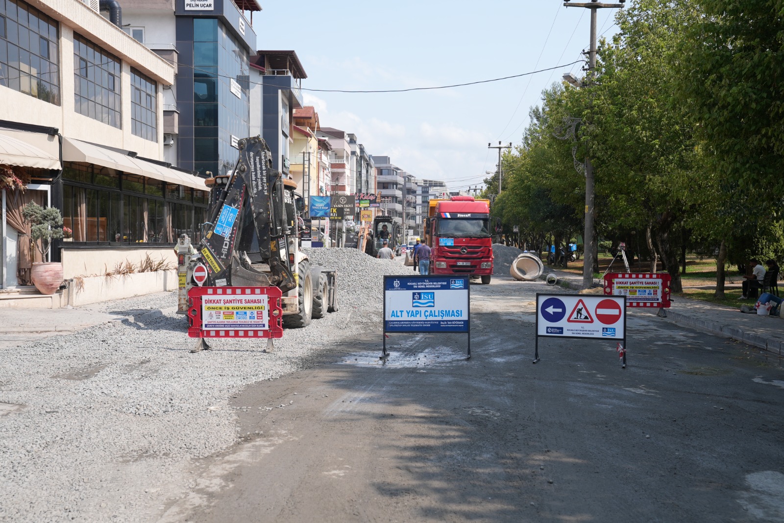 İSU’DAN YAHYAKAPTAN’DA ALTYAPI HAMLESİ