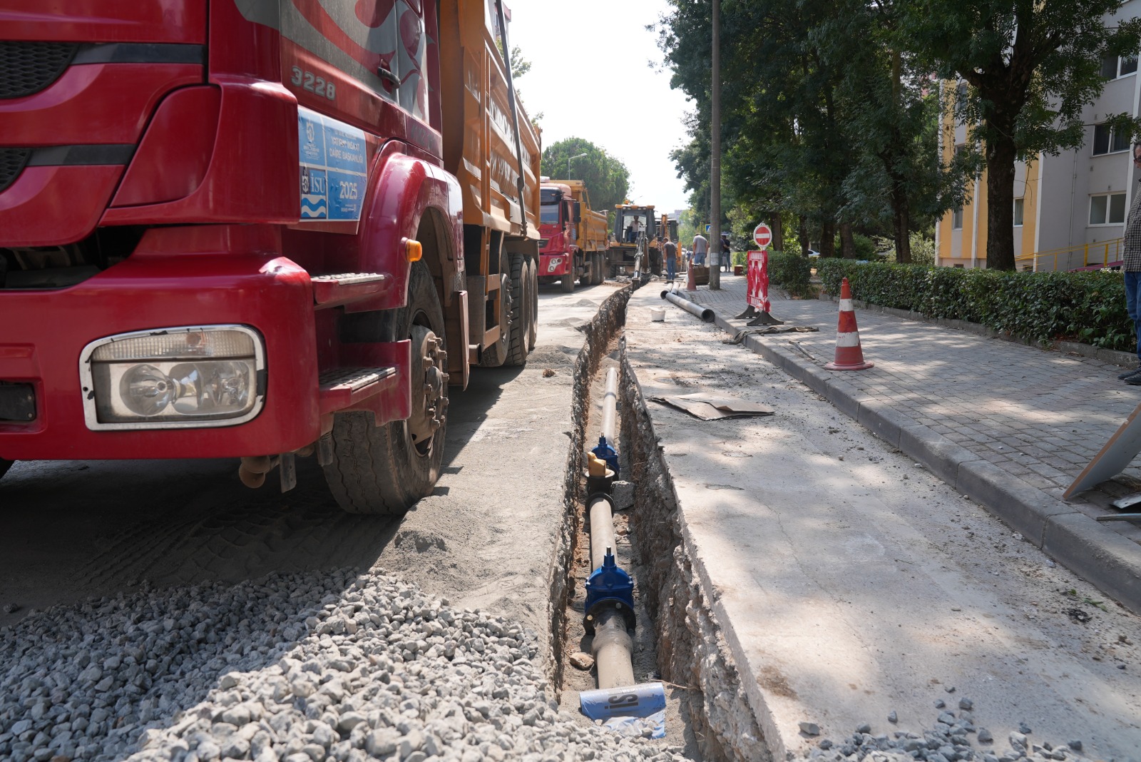 İSU’DAN YAHYAKAPTAN’DA ALTYAPI HAMLESİ