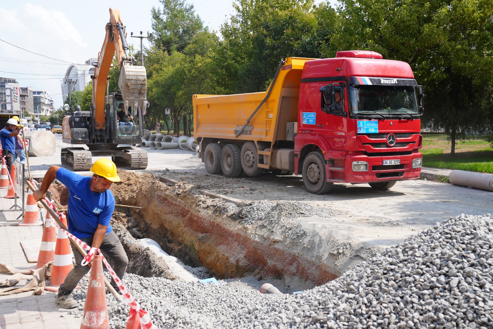 İSU’DAN YAHYAKAPTAN’DA ALTYAPI HAMLESİ