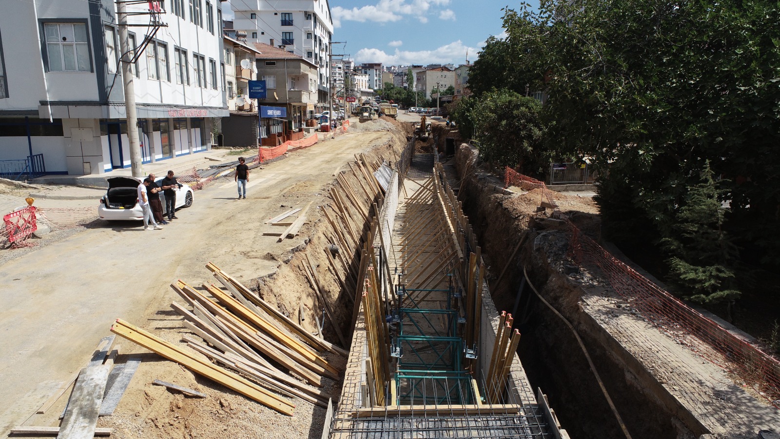 İSU’DAN TAŞKIN RİSKİNE KARŞI GÜÇLÜ ÖNLEM