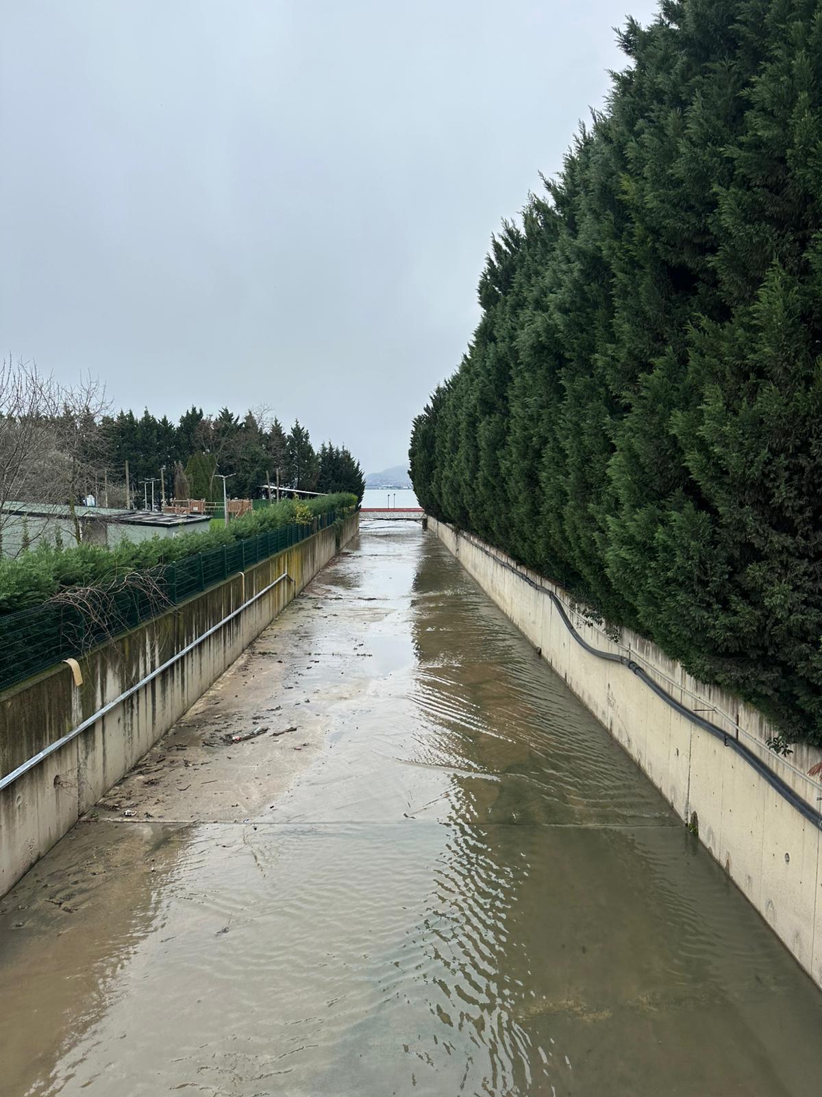  2025’TE KOCAELİ GENELİNDE 647 BİN 700 METRE DERE TEMİZLİĞİ YAPILDI