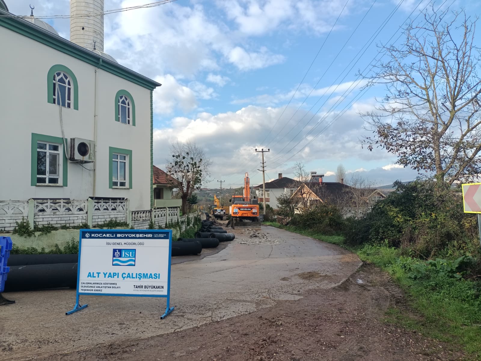 İSU, KANDIRA’NIN ALTYAPISINI GELECEĞE HAZIRLIYOR