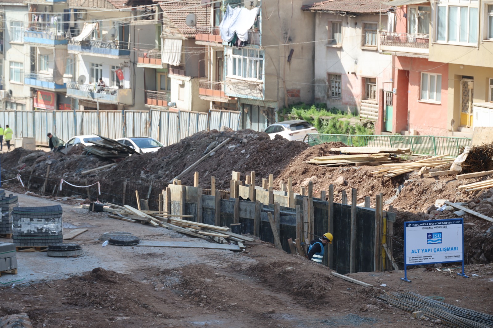 CEDİT KENTSEL DÖNÜŞÜM ALANINDA 360 METRELİK DERE ISLAHI İLE GÜVENLİ ALTYAPI