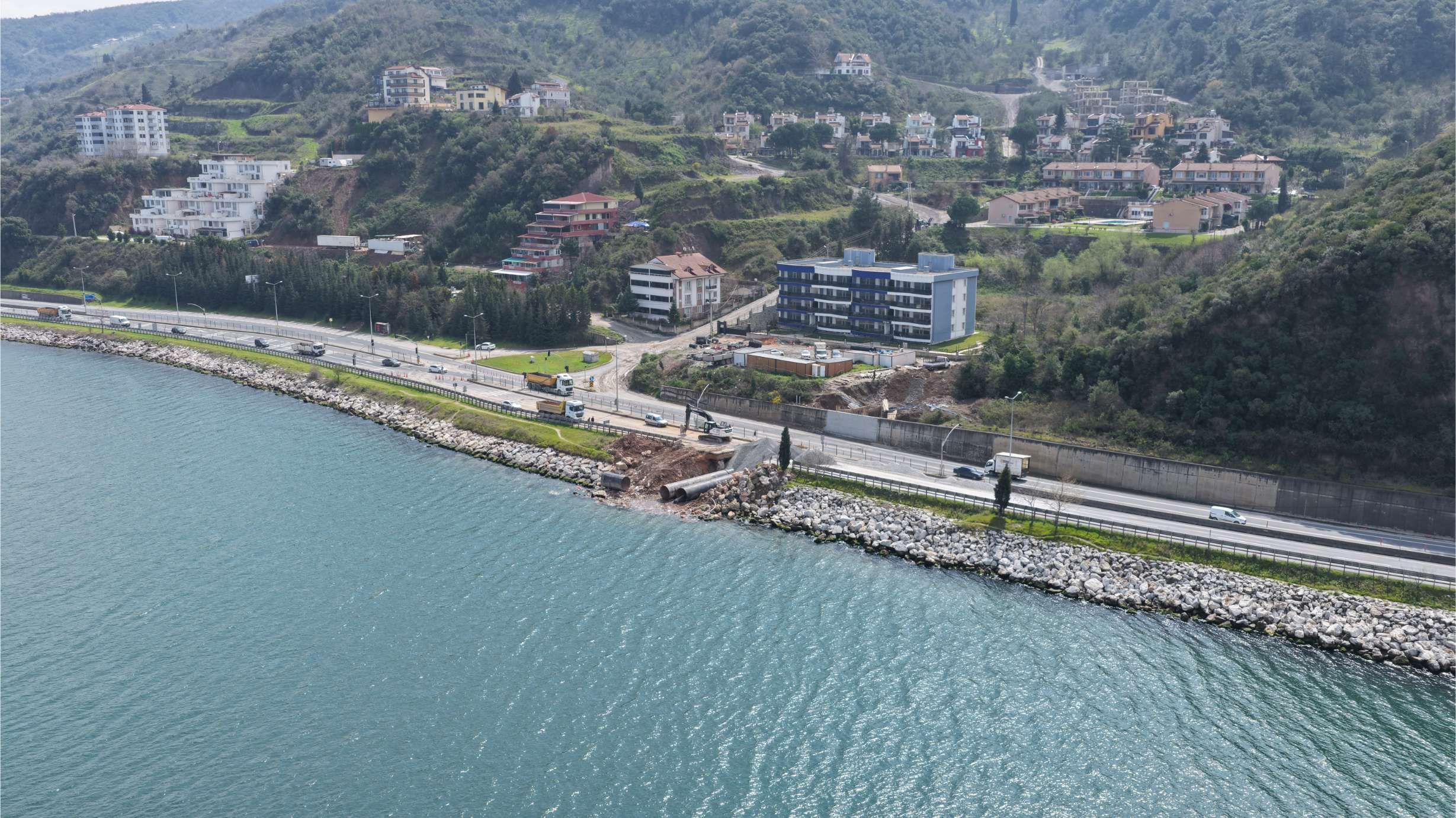 HALIDERE’DE 25 KİLOMETRELİK ALTYAPI TAMAMLANDI