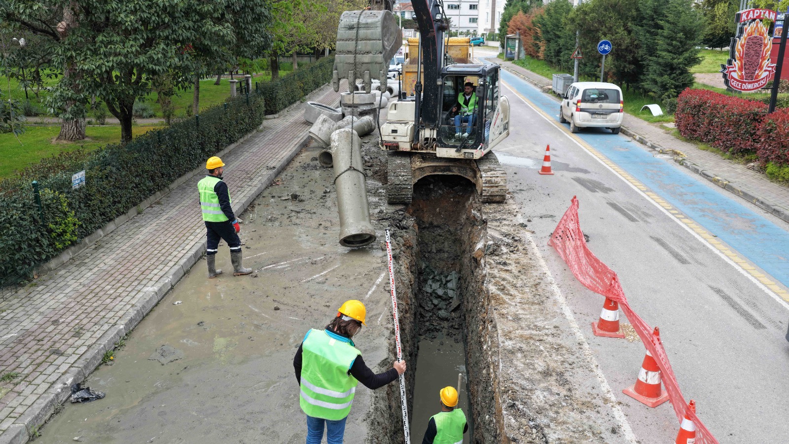 YAHYA KAPTAN’A 940 METRELİK YENİ YAĞMUR SUYU HATTI
