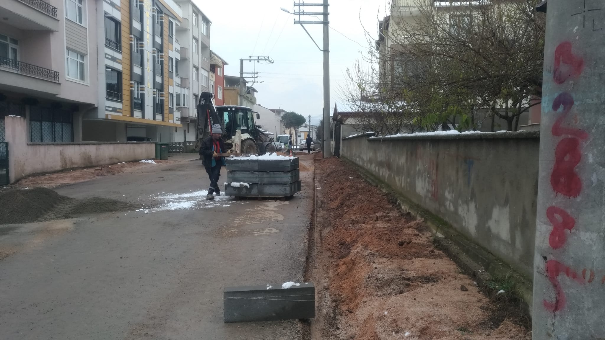KAR SONRASI ALTYAPI VE ÜSTYAPI ÇALIŞMALARI BAŞLADI