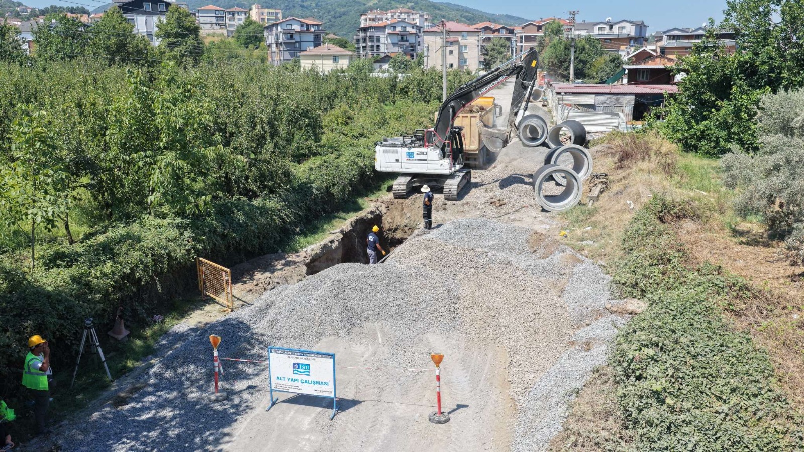 İSU'DAN İHSANİYE'DE KAPSAMLI ALTYAPI YATIRIMI