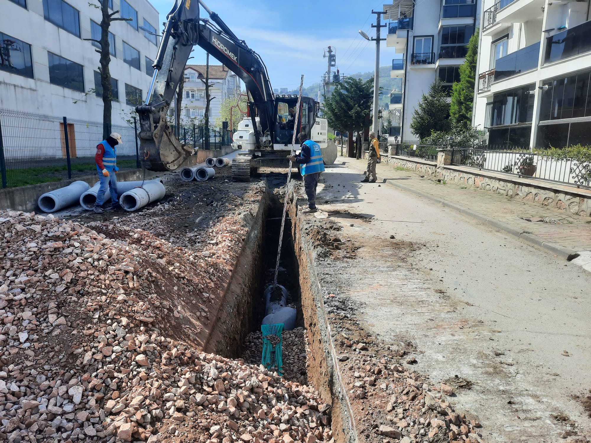 İSU'DAN İHSANİYE'DE KAPSAMLI ALTYAPI YATIRIMI
