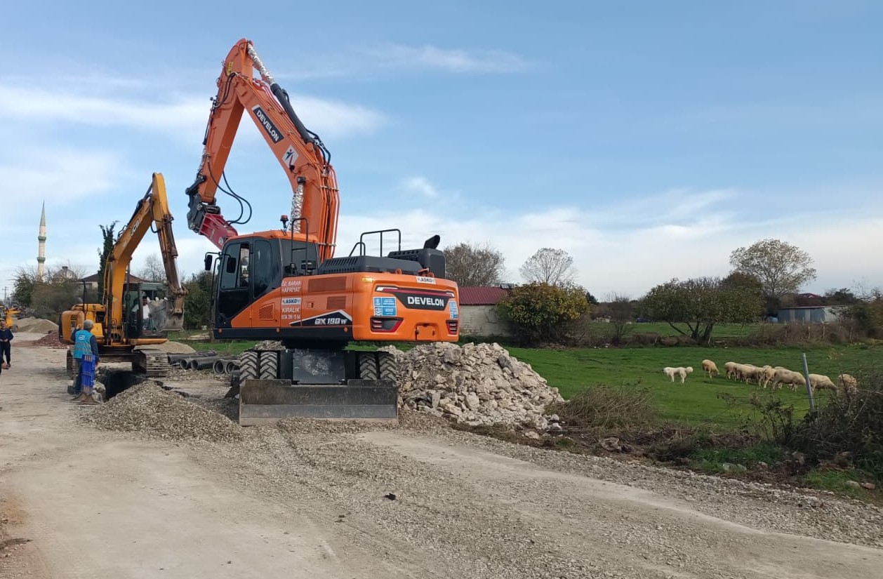  KANDIRA’DA 9 MAHALLEDE 31,7 KİLOMETRELİK ALTYAPI ÇALIŞMASINDA SONA GELİNDİ