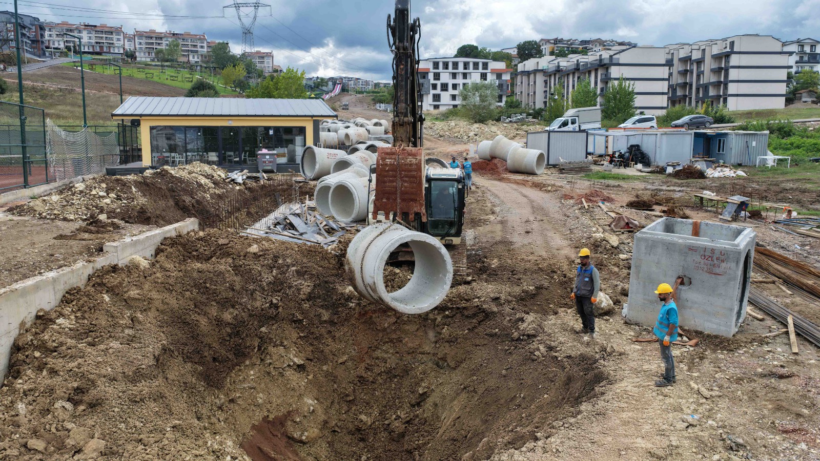 ÜÇ İLÇEYE 19.752 METRE YENİ ALTYAPI HATTI